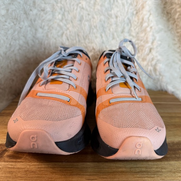 On Cloudgo Sneakers size 8.5 - Picture 6 of 10